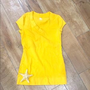 SO yellow top size L sleeveless v neck